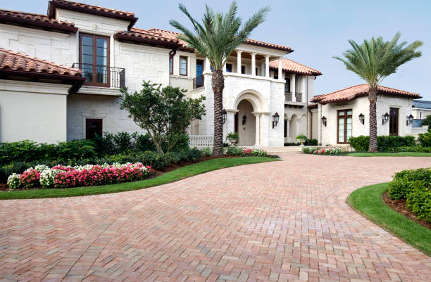 Best Commercial Driveway Pavers  in Lewisville, WA